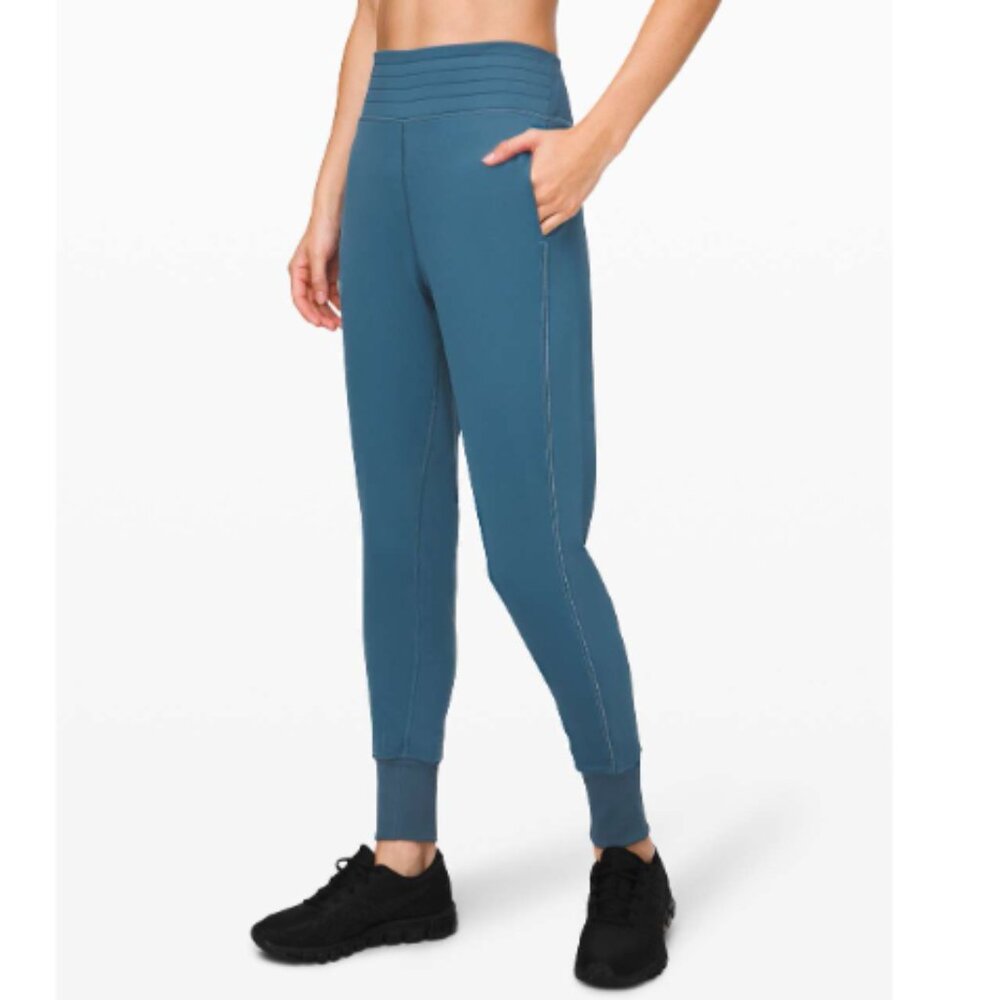 Lululemon Flurry Up Jogger